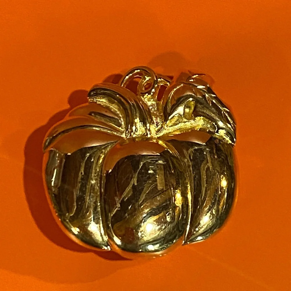 Vintage PAQUETTE Gold Tone Pumpkin 2 Piece Belt Buckle